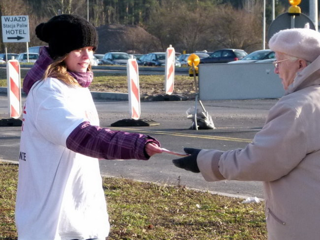 Proszą o wyrozumiałość dla chorych (zdjęcia)