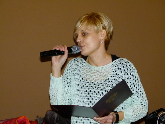 Wspólne tańce seniorów i przedszkolaków (zdjęcia)