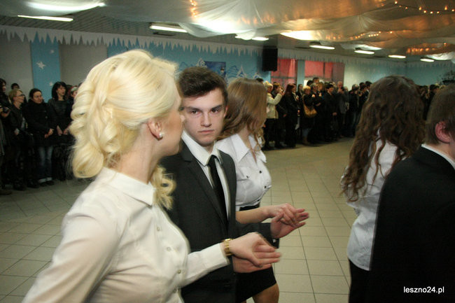 II LO bawi się u siebie (zdjęcia)