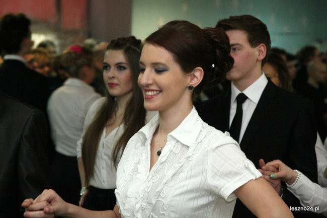 II LO bawi się u siebie (zdjęcia)