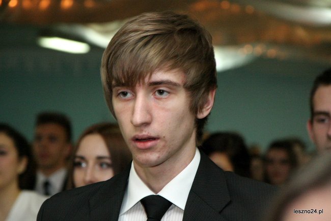 II LO bawi się u siebie (zdjęcia)