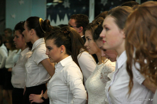 II LO bawi się u siebie (zdjęcia)