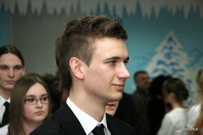 II LO bawi się u siebie (zdjęcia)