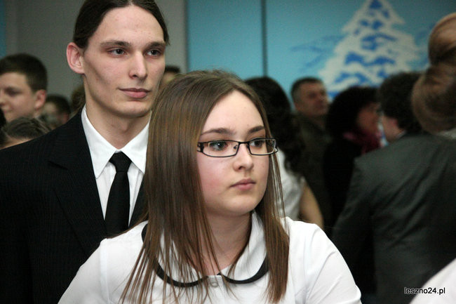 II LO bawi się u siebie (zdjęcia)