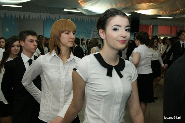 II LO bawi się u siebie (zdjęcia)