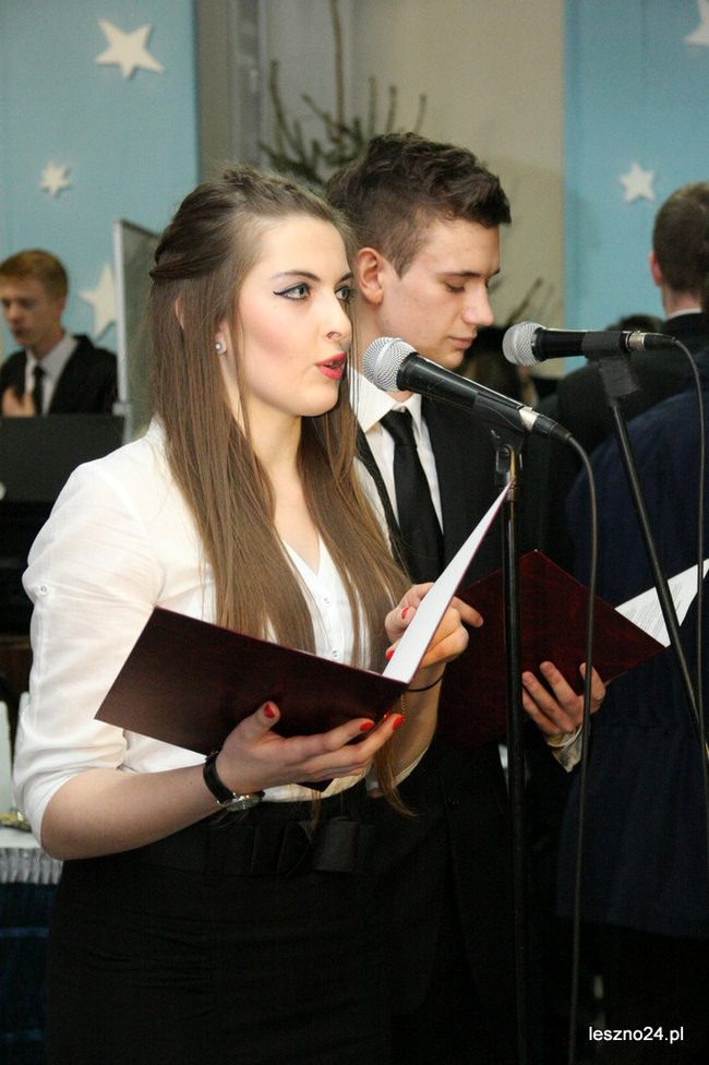 II LO bawi się u siebie (zdjęcia)