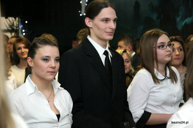 II LO bawi się u siebie (zdjęcia)