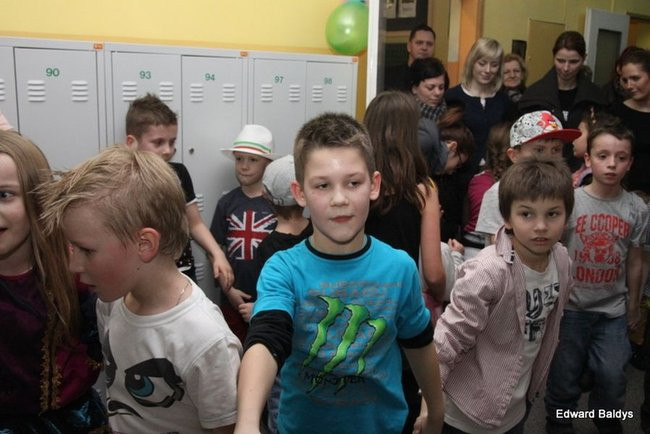 Dyskoteka młodego człowieka w SP 12 (zdjęcia)