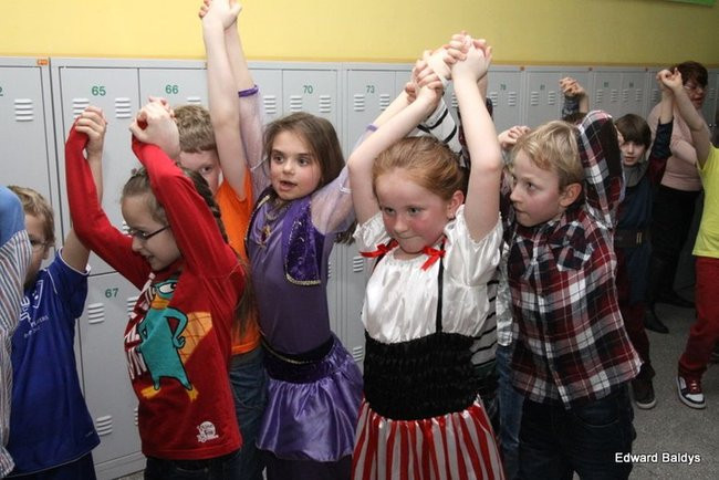 Dyskoteka młodego człowieka w SP 12 (zdjęcia)