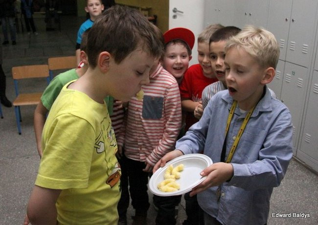 Dyskoteka młodego człowieka w SP 12 (zdjęcia)