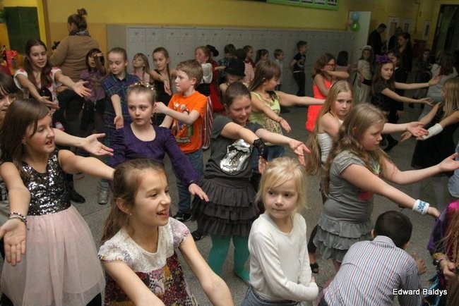 Dyskoteka młodego człowieka w SP 12 (zdjęcia)