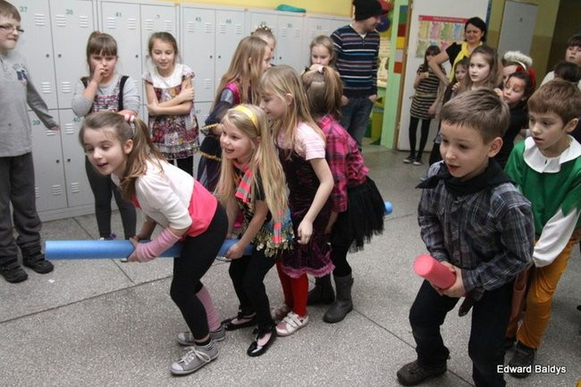 Dyskoteka młodego człowieka w SP 12 (zdjęcia)