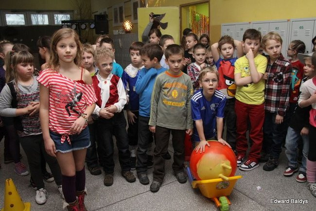 Dyskoteka młodego człowieka w SP 12 (zdjęcia)