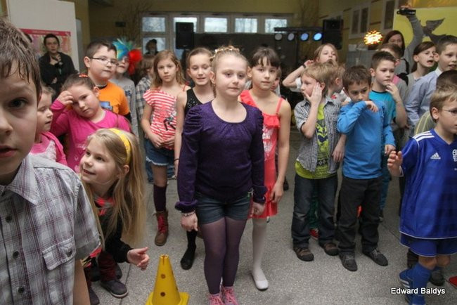 Dyskoteka młodego człowieka w SP 12 (zdjęcia)