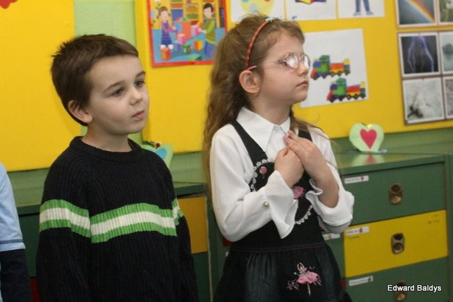 Życzenia złożyli po angielsku (zdjęcia)