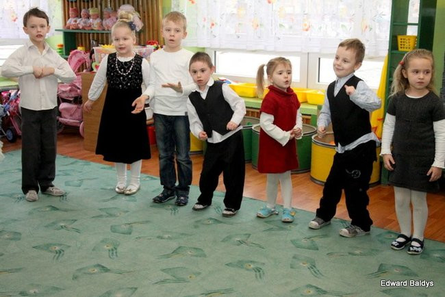 Życzenia złożyli po angielsku (zdjęcia)