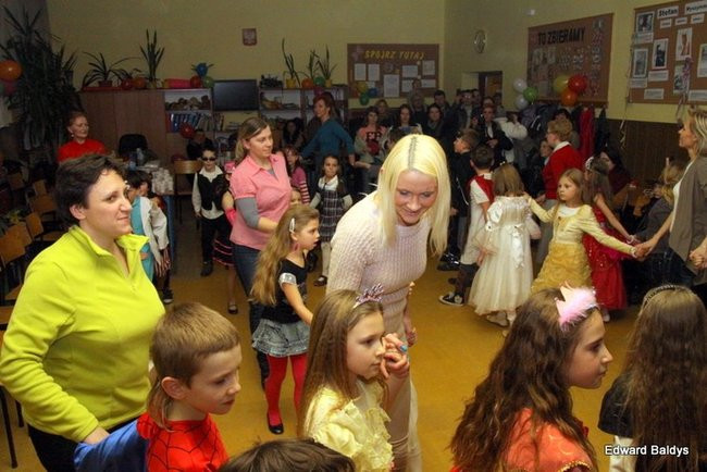 Dyskotekowe ostatki w SP nr 9 (zdjęcia)