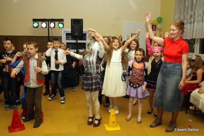 Dyskotekowe ostatki w SP nr 9 (zdjęcia)