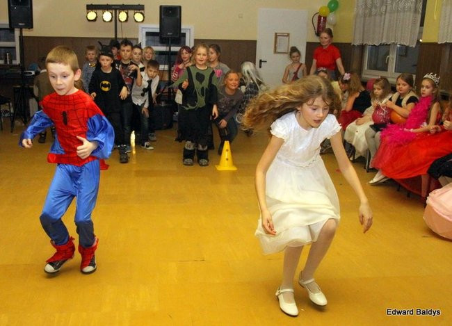 Dyskotekowe ostatki w SP nr 9 (zdjęcia)