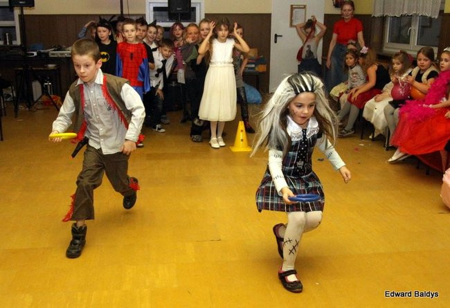 Dyskotekowe ostatki w SP nr 9 (zdjęcia)