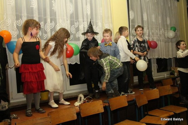 Dyskotekowe ostatki w SP nr 9 (zdjęcia)