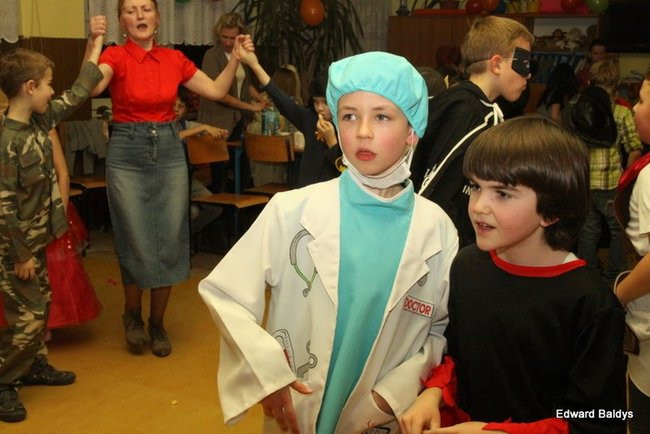 Dyskotekowe ostatki w SP nr 9 (zdjęcia)