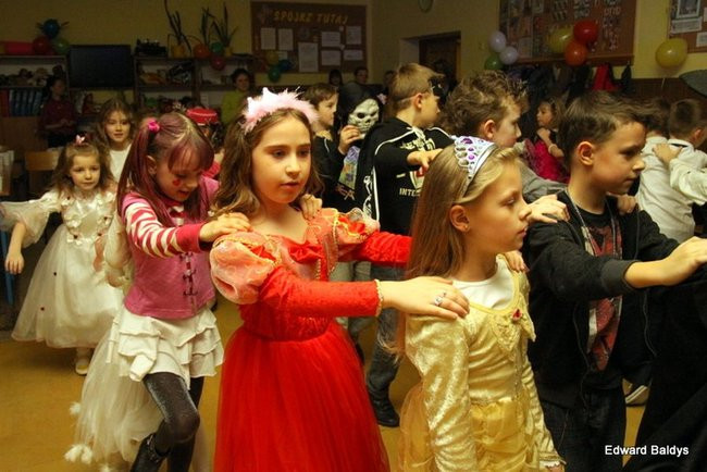 Dyskotekowe ostatki w SP nr 9 (zdjęcia)