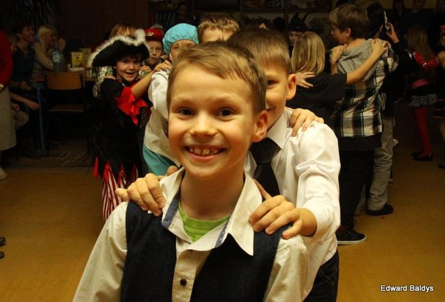 Dyskotekowe ostatki w SP nr 9 (zdjęcia)