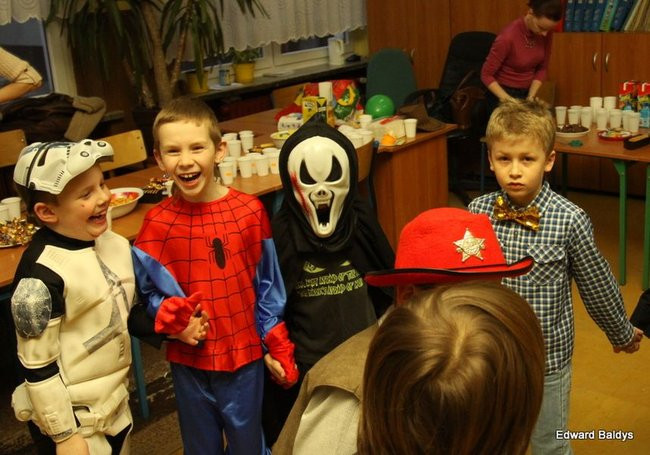 Dyskotekowe ostatki w SP nr 9 (zdjęcia)