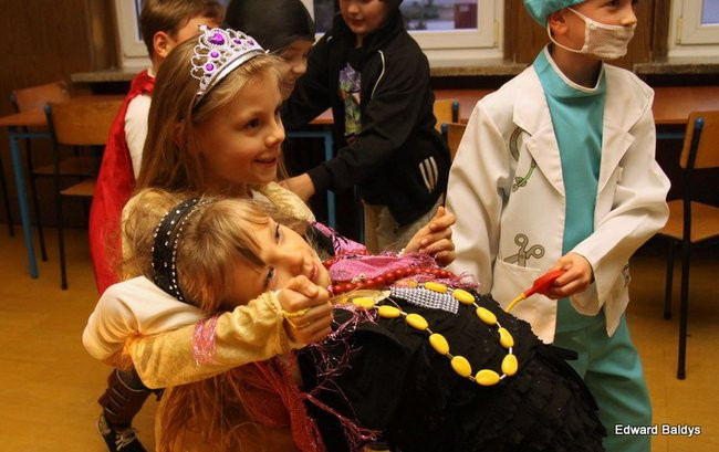 Dyskotekowe ostatki w SP nr 9 (zdjęcia)