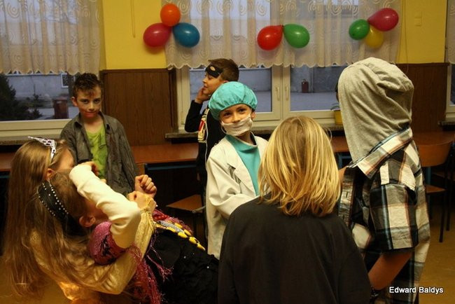 Dyskotekowe ostatki w SP nr 9 (zdjęcia)