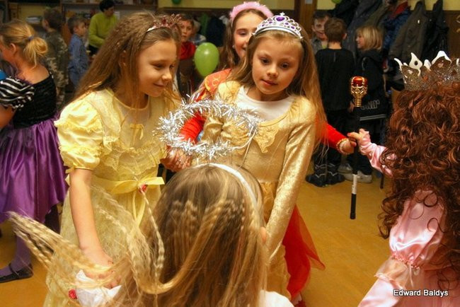 Dyskotekowe ostatki w SP nr 9 (zdjęcia)