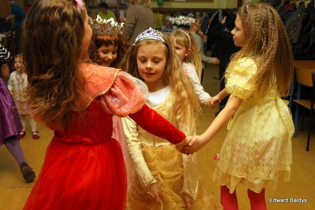 Dyskotekowe ostatki w SP nr 9 (zdjęcia)