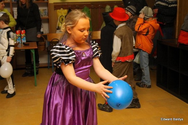 Dyskotekowe ostatki w SP nr 9 (zdjęcia)