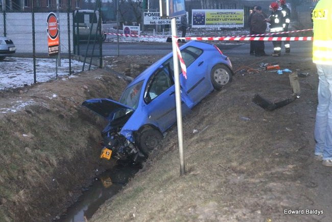 Czołowe zderzenia volkswagenów. Są ofiary (zdjęcia)