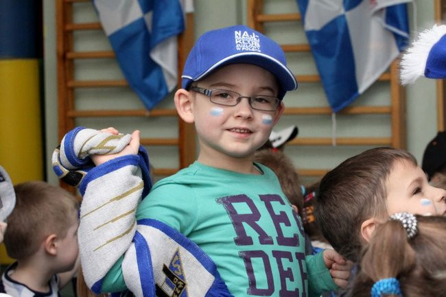 Żużlowcy w przedszkolu Elżbietanek (zdjęcia)