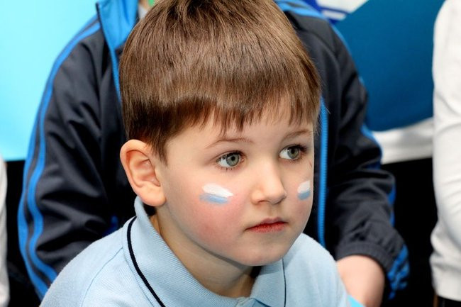 Żużlowcy w przedszkolu Elżbietanek (zdjęcia)