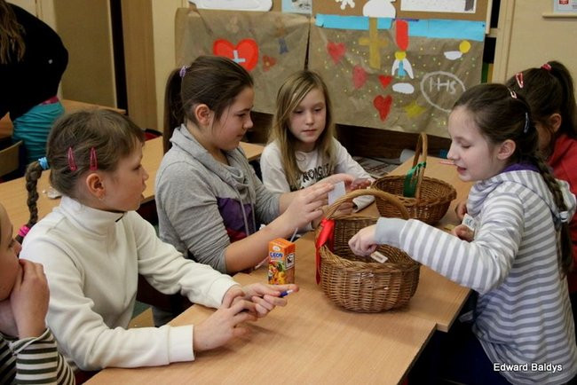 Warsztaty o żywieniu dzieci w SP nr 9 (zdjęcia)