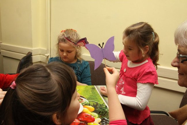 Łączenie Pokoleń  w klubie Obok (zdjecia)