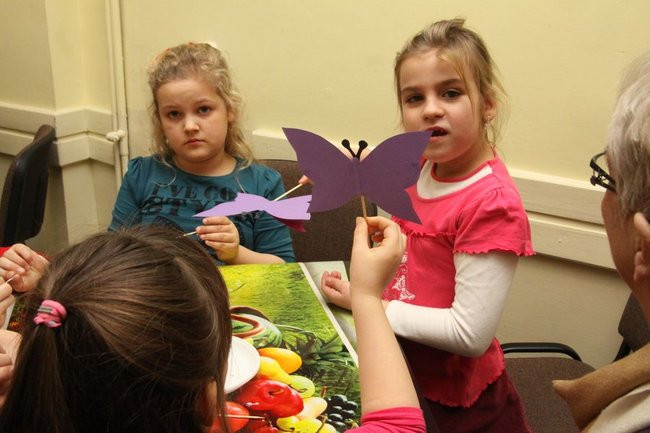 Łączenie Pokoleń  w klubie Obok (zdjecia)