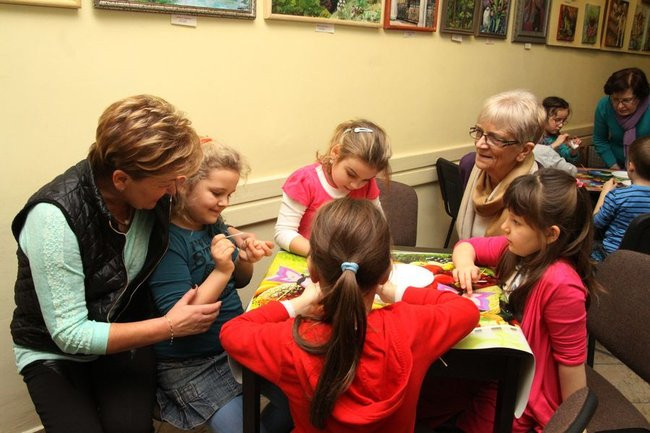 Łączenie Pokoleń  w klubie Obok (zdjecia)