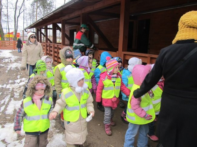 Przedszkolaki w mini-ZOO