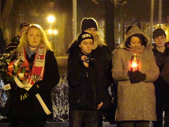 Cześć i chwała bohaterom! (zdjęcia, wideo)