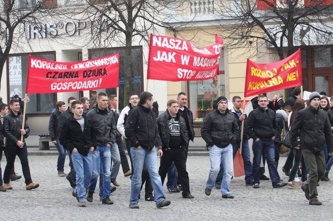 Precz z kopalnią! (zdjęcia)