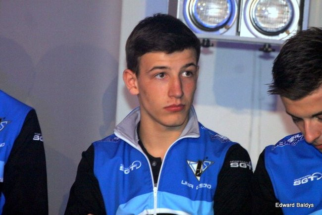 Prezentacja na lotnisku (zdjęcia)