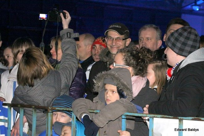 Prezentacja na lotnisku (zdjęcia)