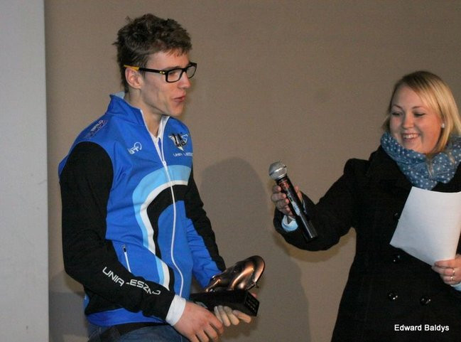 Prezentacja na lotnisku (zdjęcia)