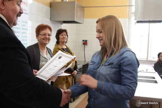 Dziś głosują gimnazjaliści (zdjęcia)