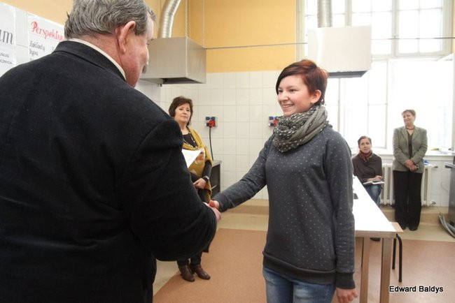 Dziś głosują gimnazjaliści (zdjęcia)