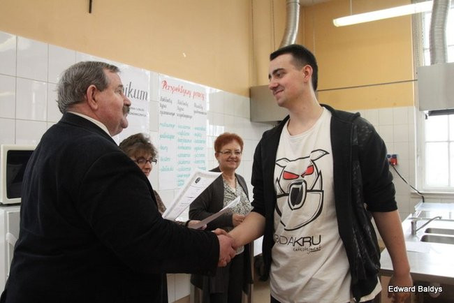 Dziś głosują gimnazjaliści (zdjęcia)